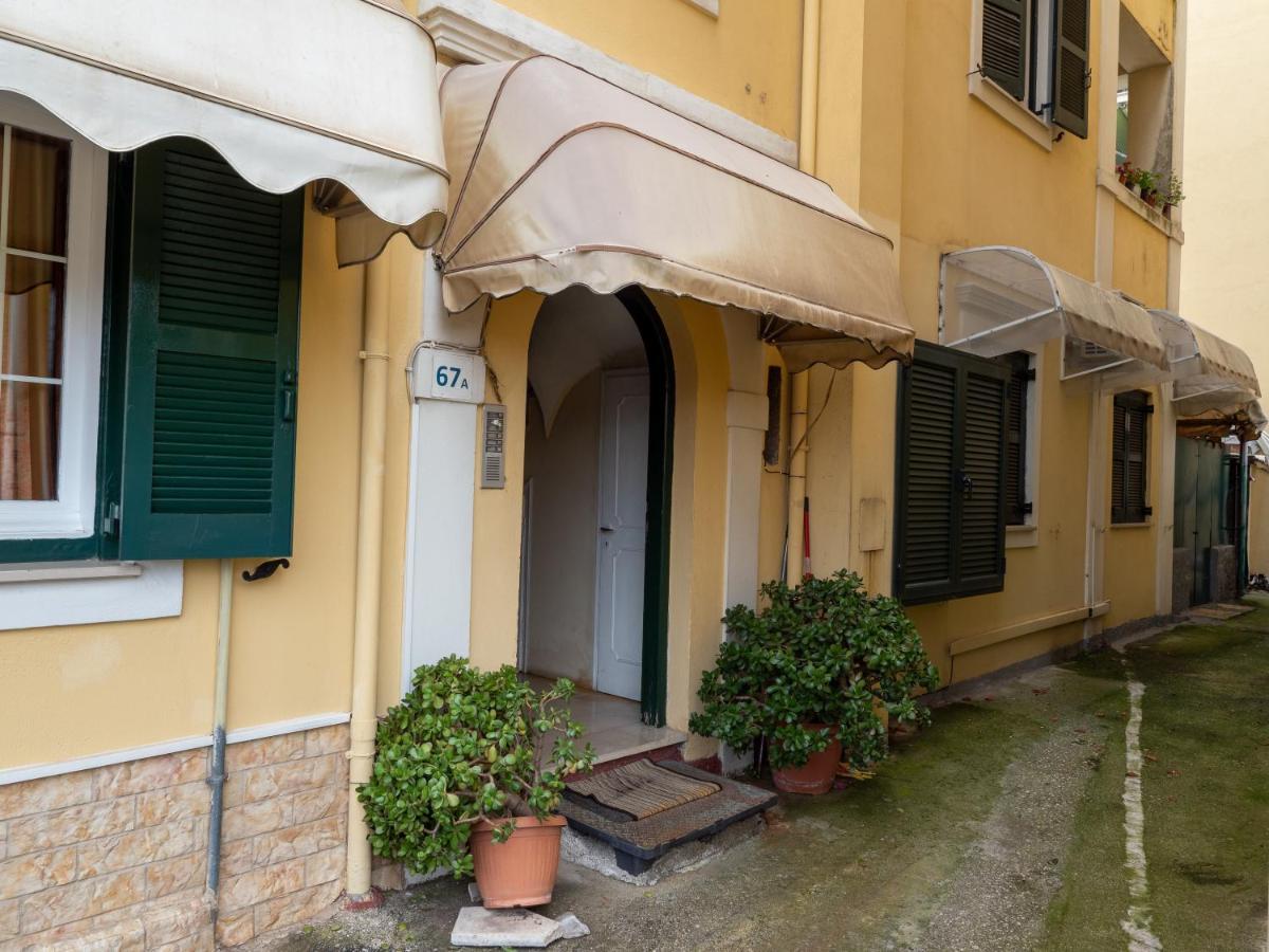 Aleka's House In Corfu Town Appartamento *